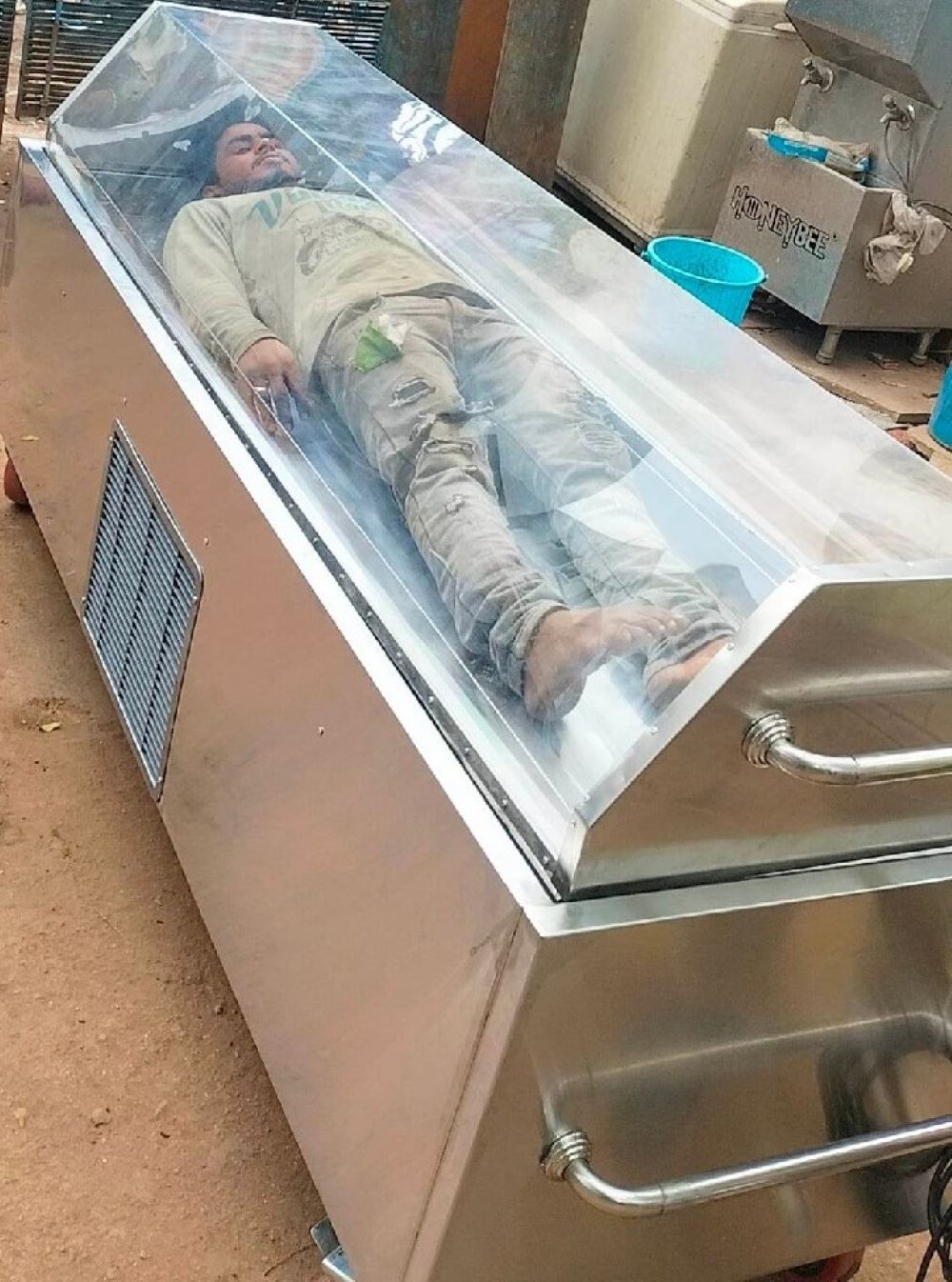 Dead Body Freezer Box Daimond Model