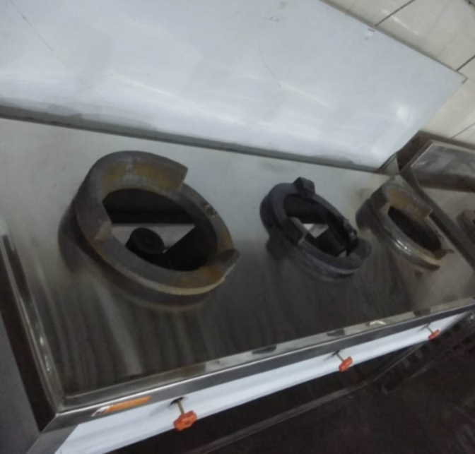 Four Burner Continental Range