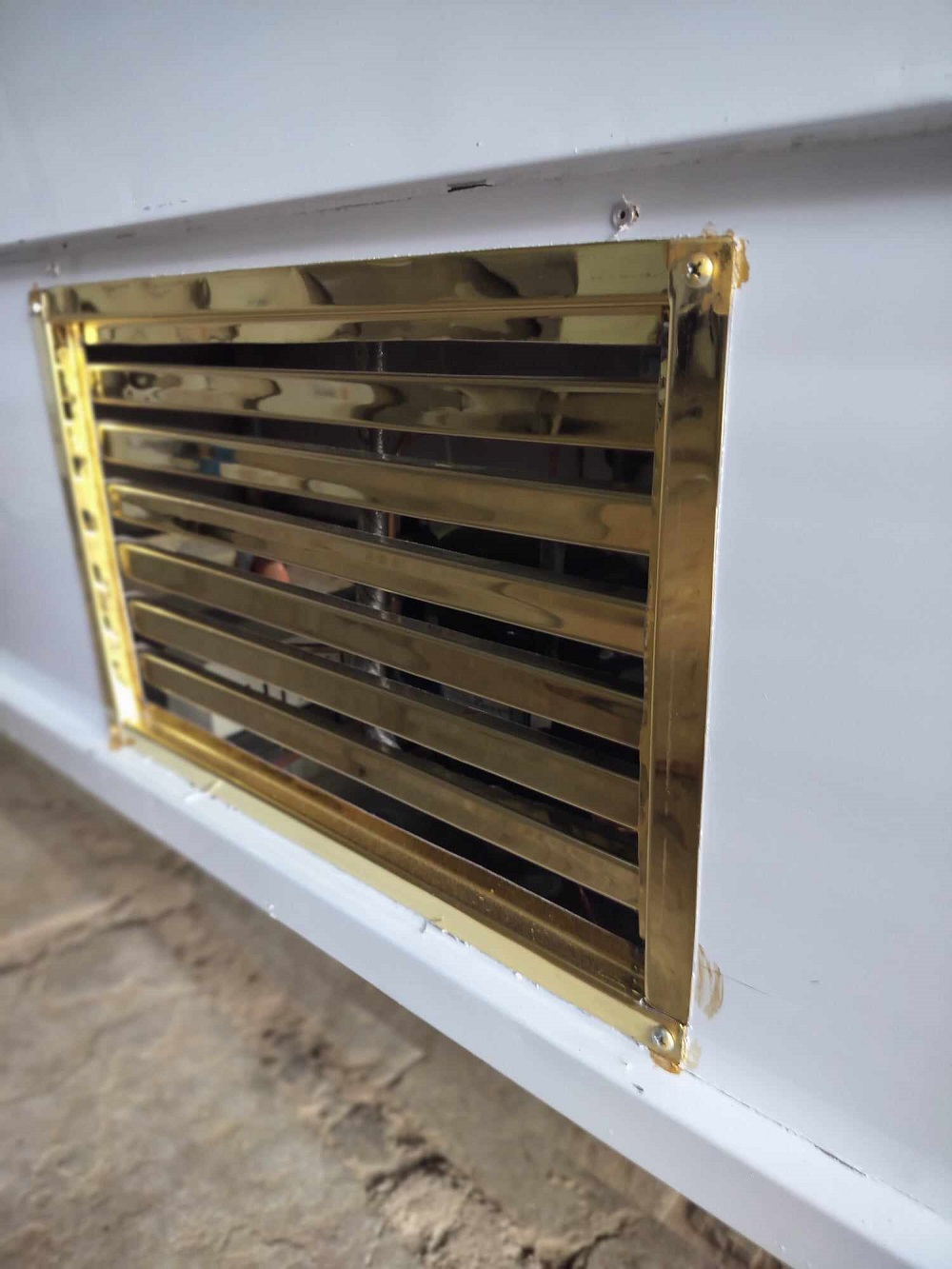 VIP Golden Dead Body Freezer Box Daimond