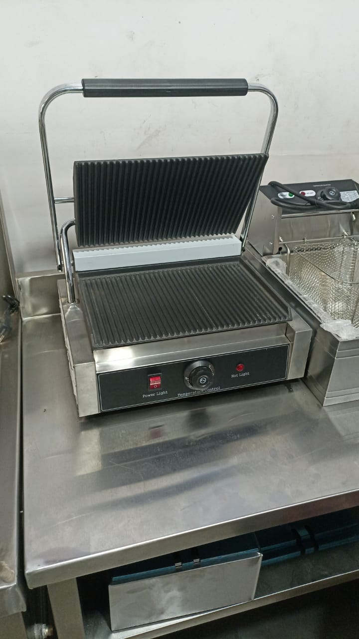 Commercial Sandwich Griller Double Headed