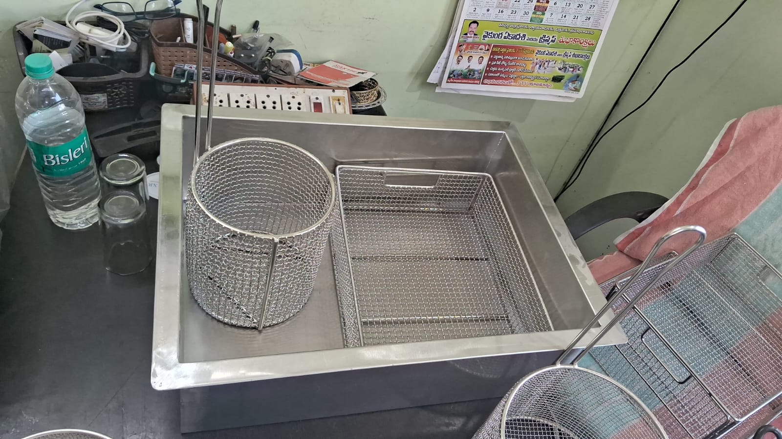 Stainless Steel Fried Chicken KFC Breading Basket Rectangle and Round