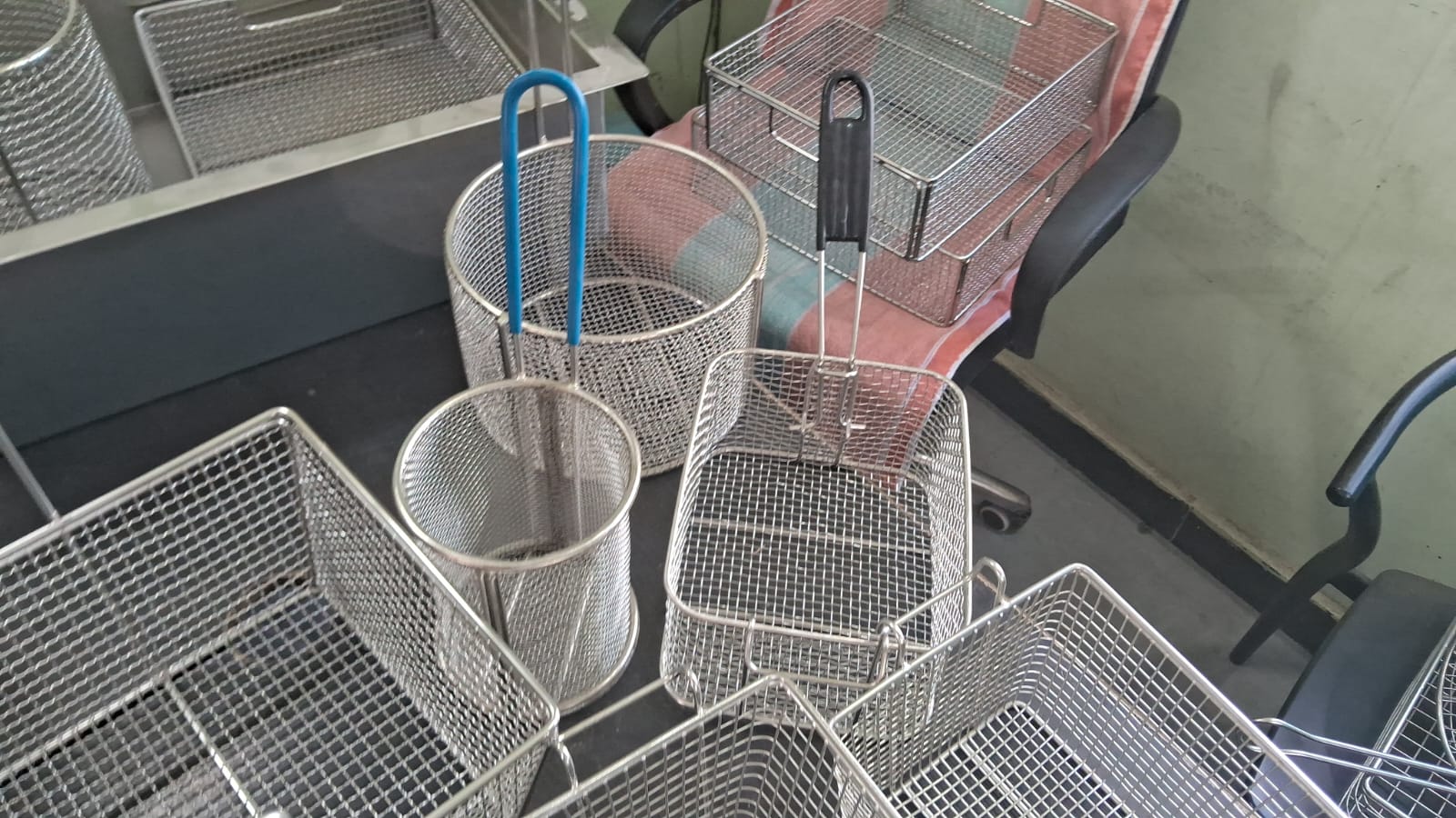 Stainless Steel Fried Chicken KFC Breading Basket Rectangle and Round