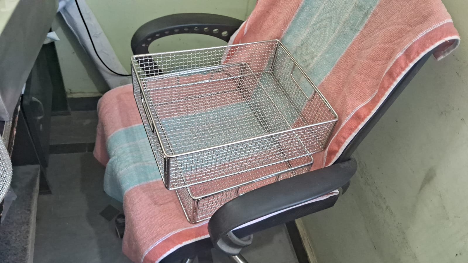 Stainless Steel Fried Chicken KFC Breading Basket Rectangle and Round